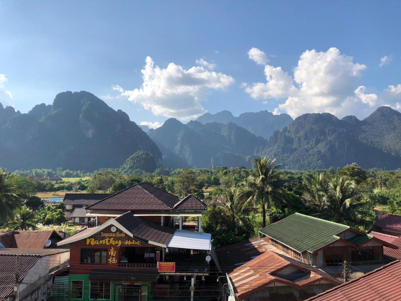 Jasmine Vangvieng Hotel Vang Vieng Exterior foto